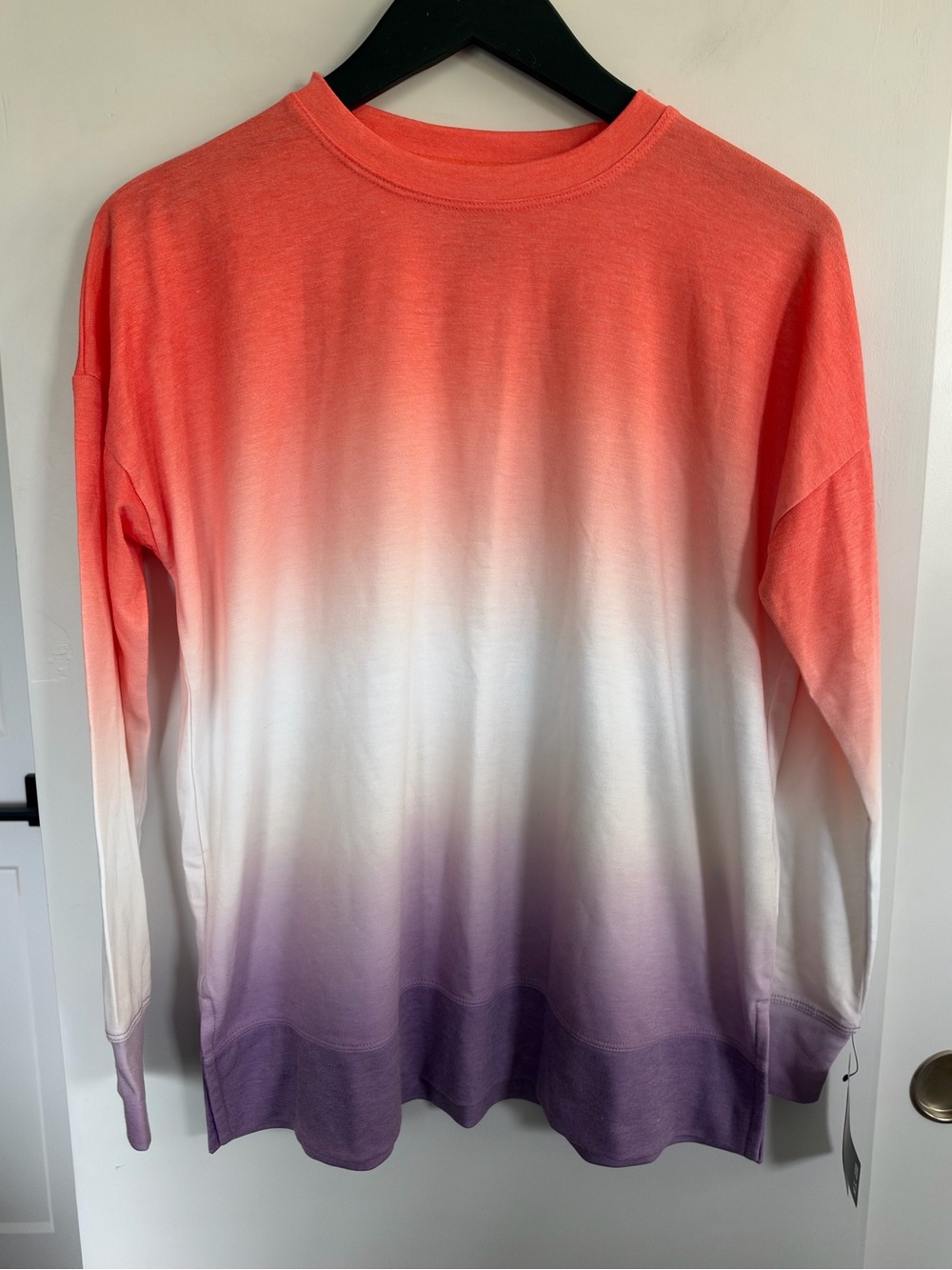 NWT Ideology Dip-Dry Crewneck Long Sleeve Size Small